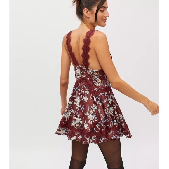 FINAL PRICE! NWT UO Dress - Picture 2 of 4